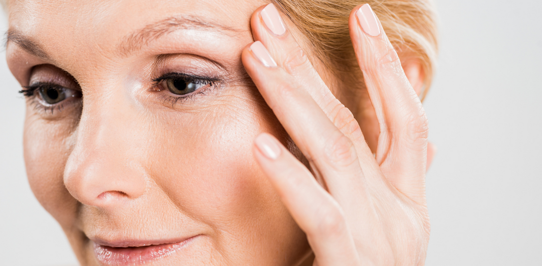 Eye makeup looks for older women